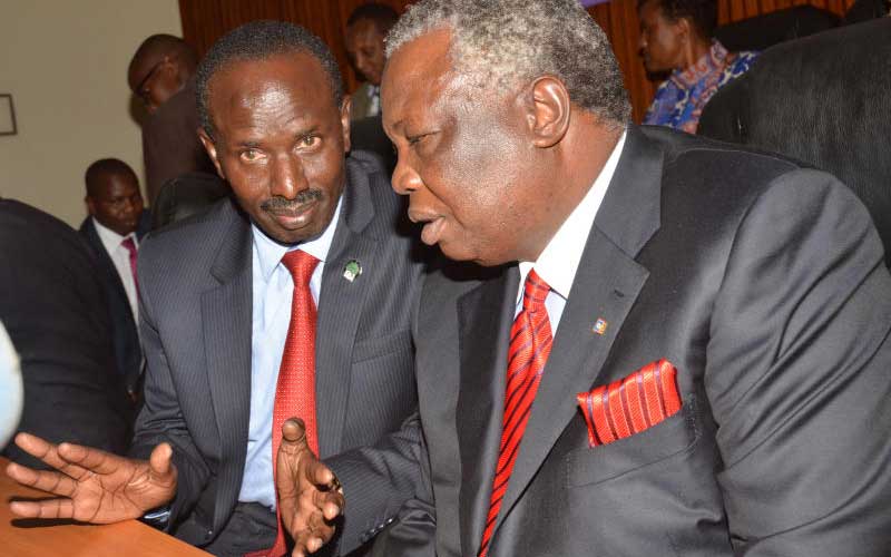 Knut abandons Tuc-Ke for Cotu