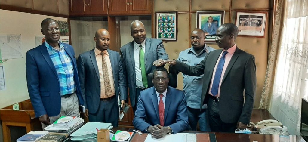 Knut officials under pressure to disclose contents of signed CBA