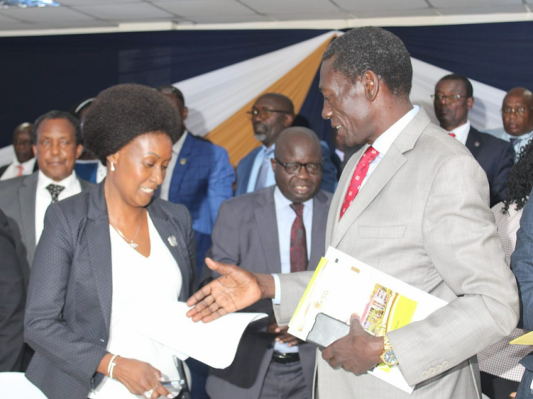 Knut, Kuppet top organs meet in effort to end teachers strike