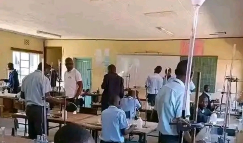 List of senior school Grade 10 subjects (optional & compulsory)